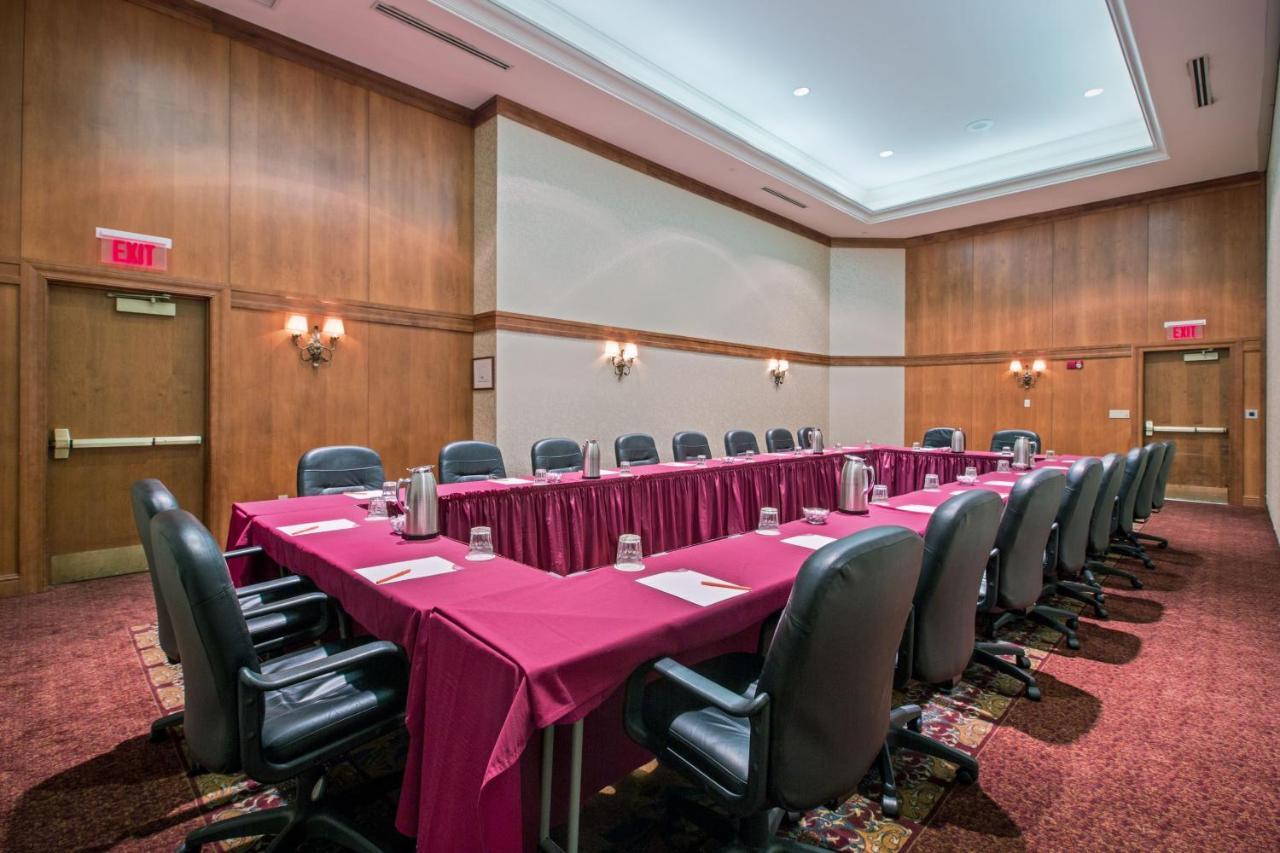 Hotel Crowne Plaza Philadelphia - By Ihg 4*