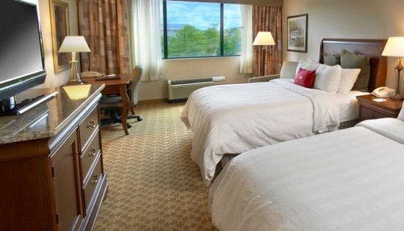 Crowne Plaza Philadelphia - By Ihg Hotel