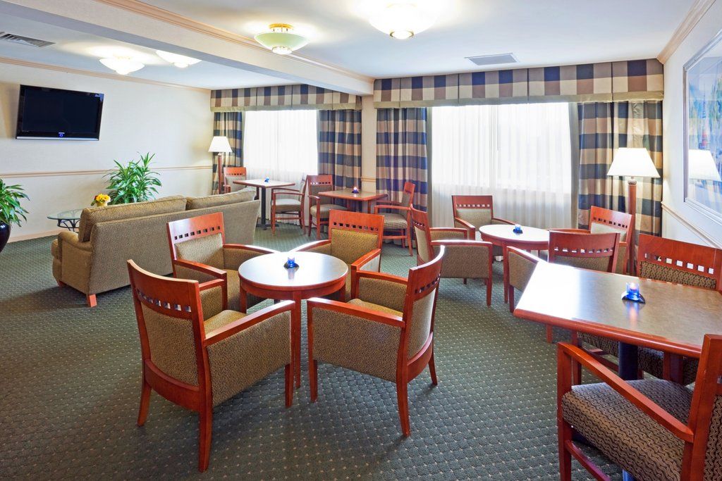 Crowne Plaza Philadelphia - By Ihg King of Prussia