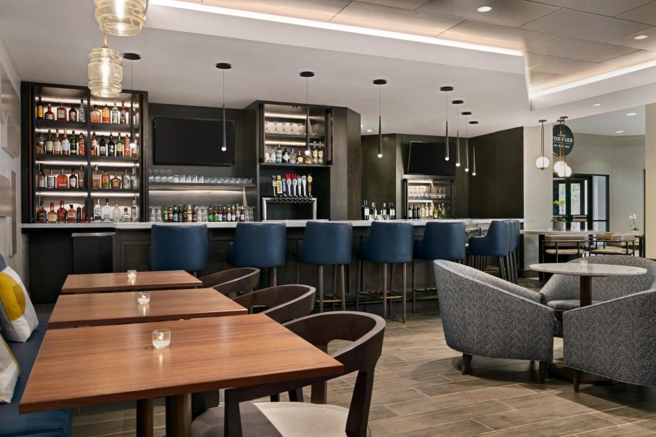 Crowne Plaza Philadelphia - By Ihg Hotel