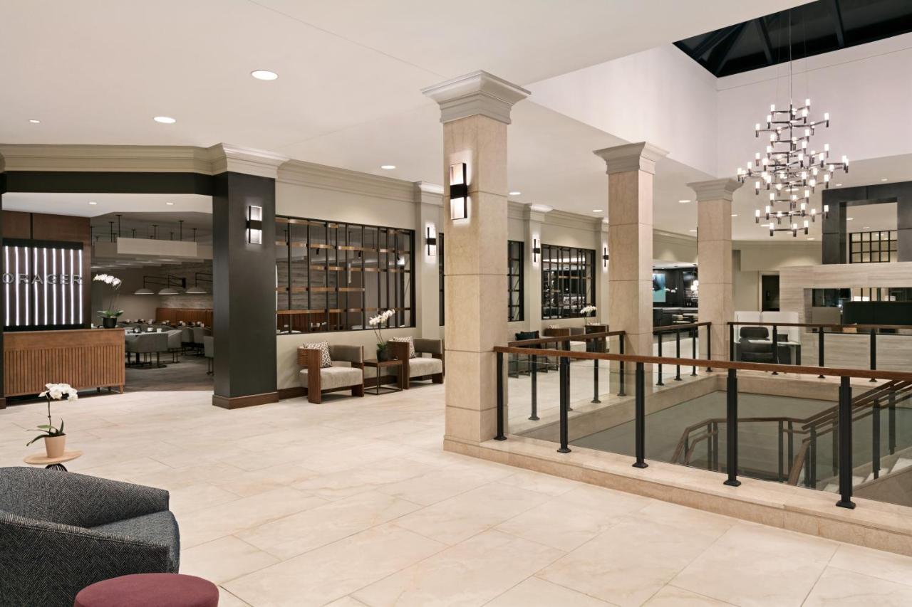 Crowne Plaza Philadelphia - By Ihg 4*