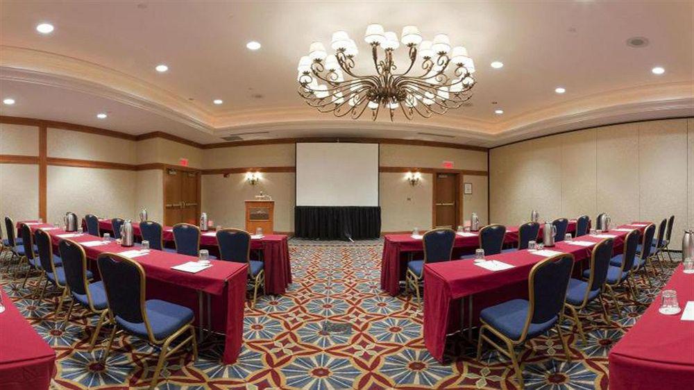 Crowne Plaza Philadelphia - By Ihg Hotel 4*
