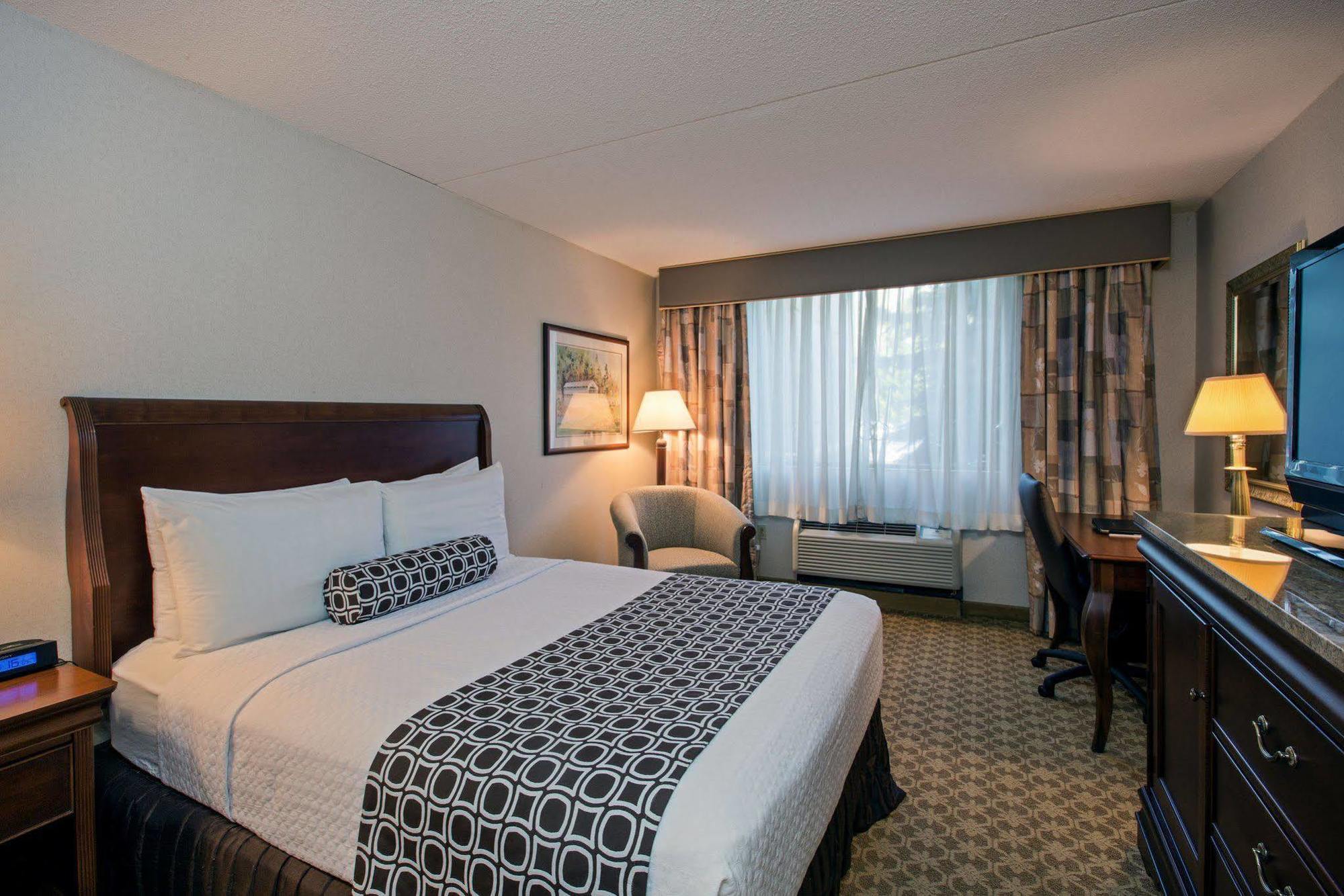 Crowne Plaza Philadelphia - By Ihg 4*