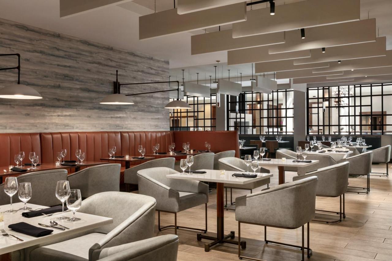 Crowne Plaza Philadelphia - By Ihg 4*